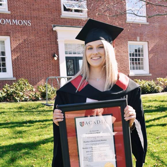 Meet your Posher, Leigh - Picture 1 of 1